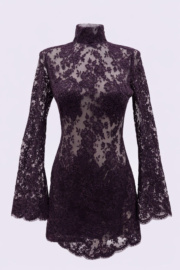 Rückenfreies Spitzenkleid